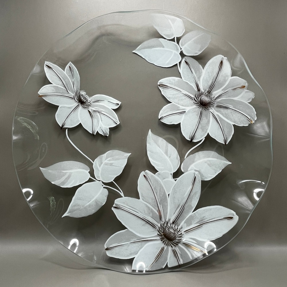 VTG Handpainted‎ Clear Plate White Flowers Gold Trim Scalloped Edge 11" Elegant